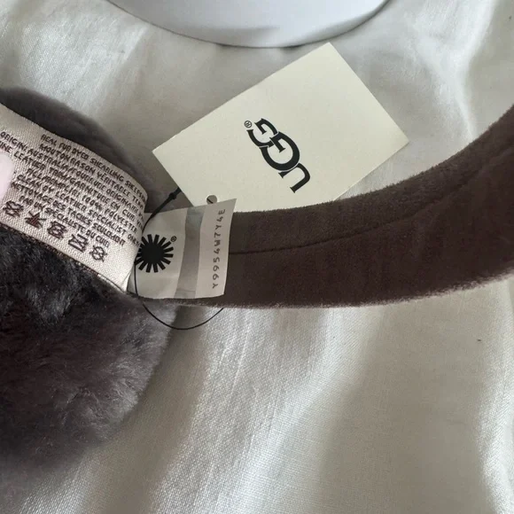 UGG Gray Shearling Earmuffs - Picture 4 of 4